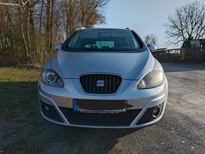 Gebraucht Seat Altea XL Ecomotive 105 PS (77 kW) 2010 Silber Van / Kleinbus