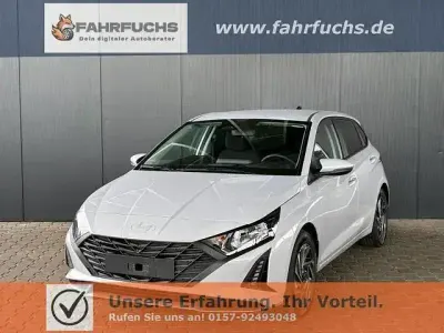Neu Hyundai i20 Pure 79 PS (58 kW) 2025 Andere Kleinwagen