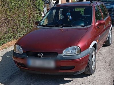 Second-hand Opel Corsa Eco 54 CP (39 kW) 1998 Roșu Hatchback