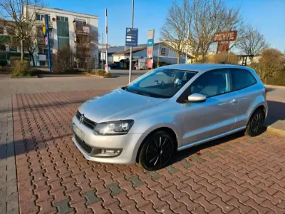 Gebraucht VW Polo Highline 90 PS (66 kW) 2010 Silber Kleinwagen