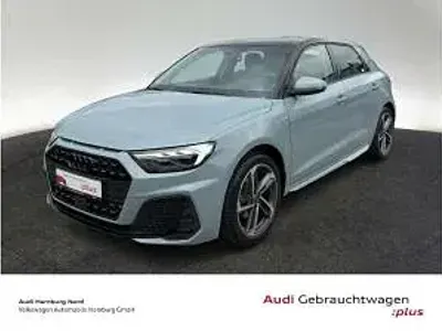Gebraucht Audi A1 116 PS (85 kW) 2025 Grau (1x pfeilgrau perleffekt) SUV