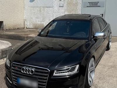 Usado Audi S8 Design 550 HP (404 kW) 2014 Preto Sedan