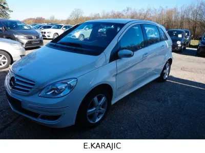 Second-hand Mercedes B200 136 CP (100 kW) 2006 Alb Monovolum
