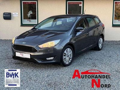 Grau Gebraucht 2017 Ford Focus Business Edition Kombi | 8.495 € (Fairer Preis)