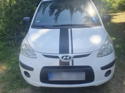 Gebraucht Hyundai i10 60 PS (44 kW) 2010 Weiß Kleinwagen