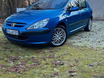 Blau Gebraucht 2003 Peugeot 307 Kleinwagen | 3.000 € (Teuer)