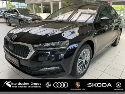 Gebraucht Skoda Octavia Tour 150 PS (110 kW) 2023 Schwarz Limousine