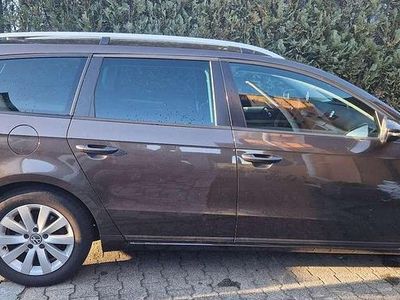 Gebraucht VW Passat Family 136 PS (100 kW) 2012 Kombi
