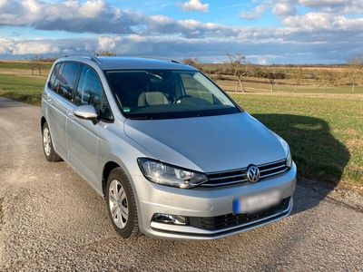 gebraucht VW Touran 1.6 TDI DSG 7 Sitze AHK Scheckheft