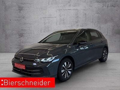 Grau Gebraucht 2024 VW Golf Goal Limousine | 26.450 € (Fairer Preis)