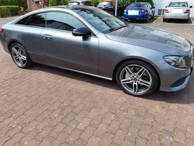 Mercedes E300