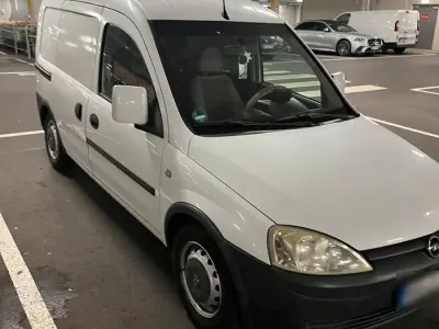 Gebraucht Opel Combo 75 PS (55 kW) 2026 Weiß Van / Kleinbus
