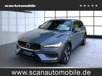 Gebraucht Volvo V60 CC 145 PS (106 kW) 2023 Kombi