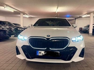 Usata BMW 540 Performance 303 CV (222 kW) 2024 Bianco Berlina