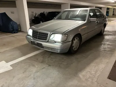 Używany Mercedes S300 177 KM (130 kW) 1998 Srebrny Sedan/Limuzyna