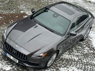 Grau Gebraucht 2020 Maserati Quattroporte GranLusso Limousine | 40.996 €
