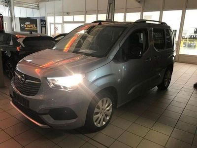 Silber Gebraucht 2022 Opel Combo-e Life Limousine | 22.900 € (Etwas zu teuer)