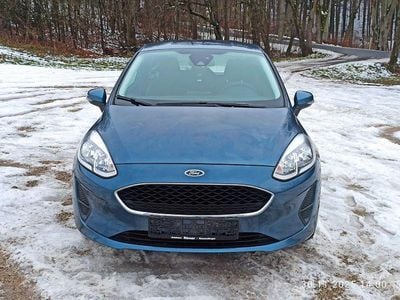 Gebraucht Ford Fiesta Trend 101 PS (74 kW) 2018 Blau Kleinwagen