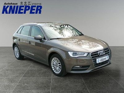 Gebraucht Audi A3 Ambiente 150 PS (110 kW) 2015 Grau Limousine