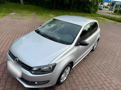 Gebraucht VW Polo Match 90 PS (66 kW) 2013 Silber Kleinwagen