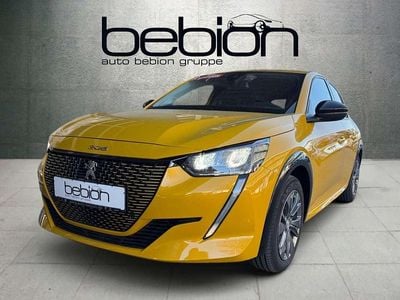 Gebraucht Peugeot e-208 Allure 100 kW (136 PS) 2022 Gelb Kleinwagen
