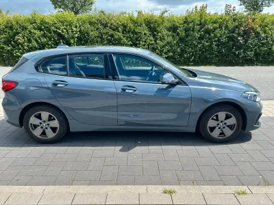 Gebraucht BMW 118 Comfort Edition 136 PS (100 kW) 2024 Andere farben Kleinwagen