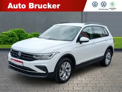 Gebraucht VW Tiguan Life 190 PS (139 kW) 2022 Weiss SUV