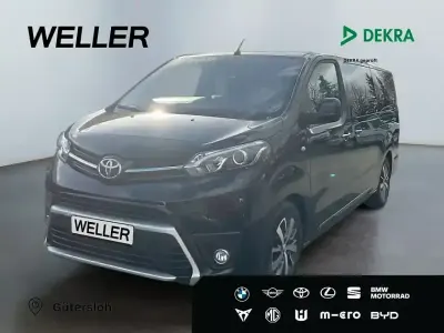 Gebraucht Toyota Proace Team 177 PS (130 kW) 2023 Schwarz Van / Kleinbus