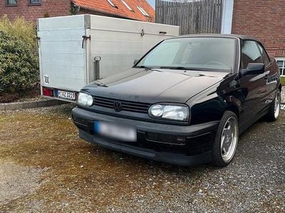 Usata VW Golf 90 CV (66 kW) 1997 Nero Cabrio
