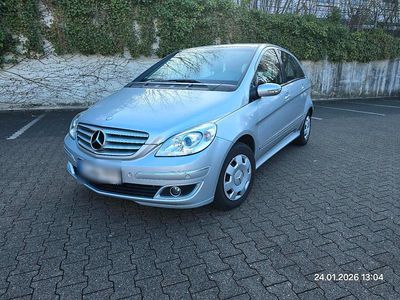 Silber Gebraucht 2007 Mercedes B170 Van / Kleinbus | 7.999 € (Teuer)