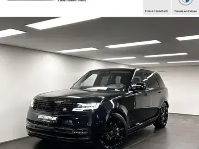 Gebraucht Land Rover Range Rover HSE 529 PS (389 kW) 2023 Santorini black (metallic) SUV