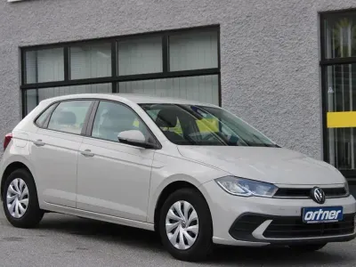 Używany VW Polo 80 KM (58 kW) 2023 Szary Hatchback