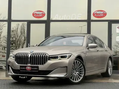 Używany BMW 745e 394 KM (289 kW) 2020 Złoty Sedan/Limuzyna
