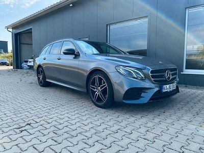 Gebraucht Mercedes E220 AMG 194 PS (142 kW) 2019 Grau Limousine