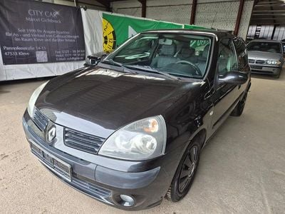 Gebraucht Renault Clio II 65 PS (47 kW) 2005 Schwarz Kleinwagen