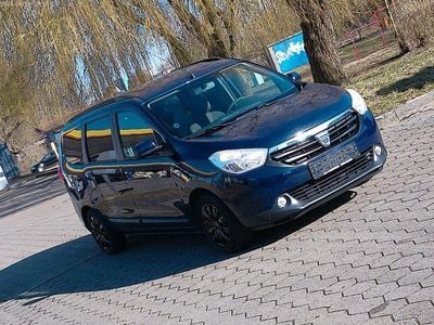 Gebraucht Dacia Lodgy Lauréate 83 PS (61 kW) 2012 Blau Van / Kleinbus