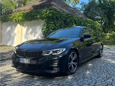 Gebraucht BMW 320 M Sport 190 PS (139 kW) 2020 Schwarz Limousine