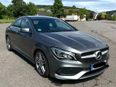 Gebraucht Mercedes CLA200 AMG line 136 PS (100 kW) 2018 Grau Coupé