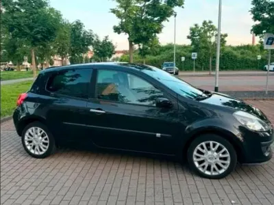 Gebraucht Renault Clio 111 PS (81 kW) 2006 Schwarz Kleinwagen