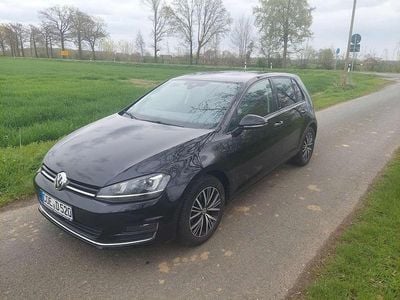 Gebraucht VW Golf VII Allstar 110 PS (80 kW) 2016 Schwarz Limousine