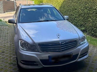 gebraucht Mercedes 220 d