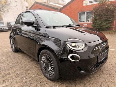 Gebraucht Fiat 500e Icon 86 kW (118 PS) 2022 Schwarz Cabrio