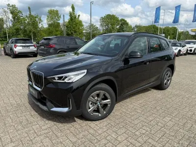 Neu BMW X1 136 PS (100 kW) 2026 Schwarz SUV