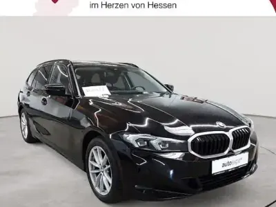 Gebraucht BMW 318 Shadowline 150 PS (110 kW) 2024 Schwarz Kombi