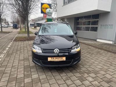 Schwarz Gebraucht 2023 VW Sharan Comfortline Van / Kleinbus | 25.888 € (Superpreis)