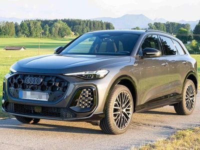 Usata Audi SQ5 Edition .1 367 CV (269 kW) 2025 Grigio SUV
