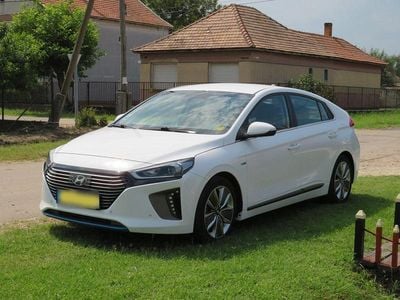 Usata Hyundai Ioniq Premium 141 CV (103 kW) 2016 Bianco Utilitaria