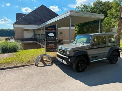 Gebraucht Suzuki Jimny 102 PS (75 kW) 2024 Grau SUV