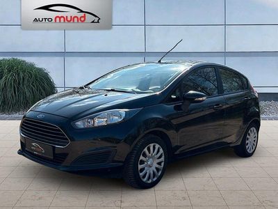 Gebraucht Ford Fiesta Trend 65 PS (47 kW) 2015 Schwarz Kleinwagen