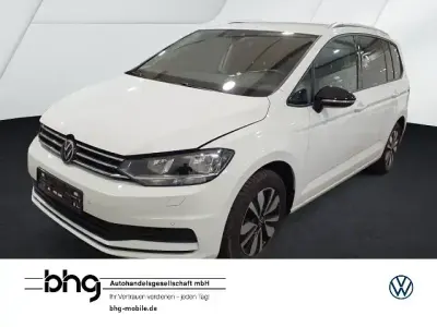 Gebraucht VW Touran Goal 150 PS (110 kW) 2025 Weiß Van / Kleinbus